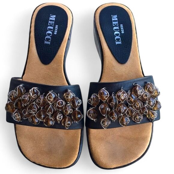 Sesto Meucci Swirl Wire Bead Embellished Leather Slide Sandals - Picture 1 of 16